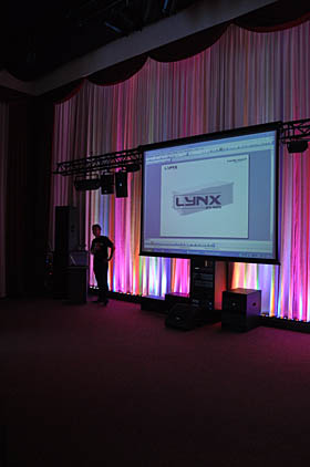 fairlight_marcel_presenting