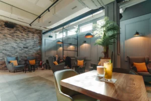 Smokehouse Holešovice: una instalación Lynx Pro Audio para un espacio que cambia de ritmo 9 Restaurant Smokehouse Holešovice, Lynx Pro Audio cabinets